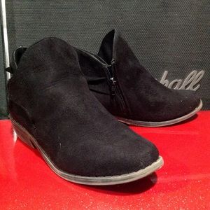 Rue21 Dress/stylish boots